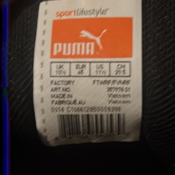 COPY - Puma running sneakers gently used 8/10 worn less than 10x - Picture 3 of 4